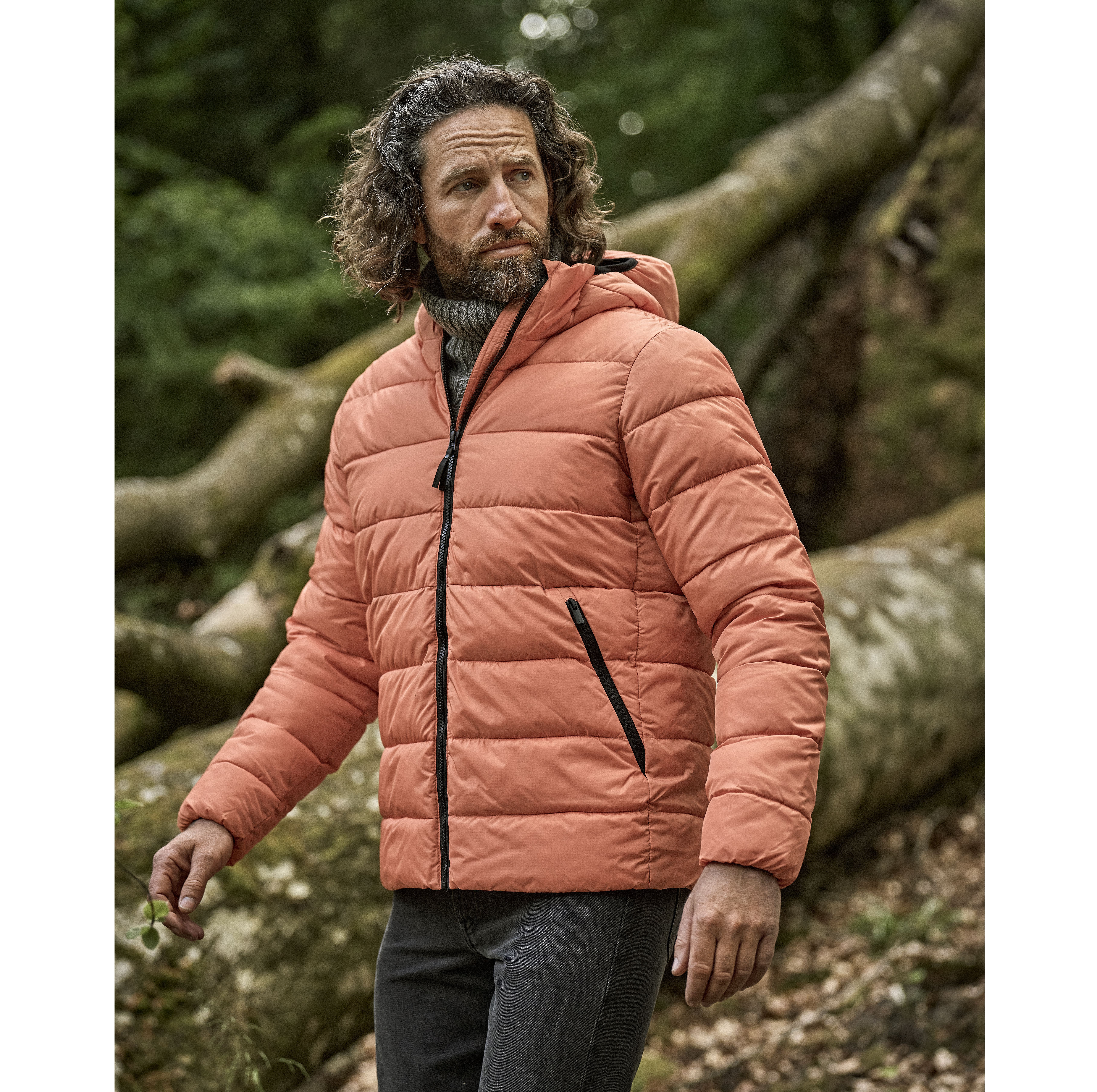 LITE HOODED JACKET