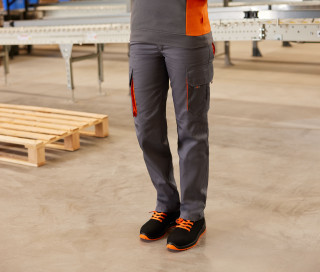 TWO-TONE MULTI-POCKET TROUSERS